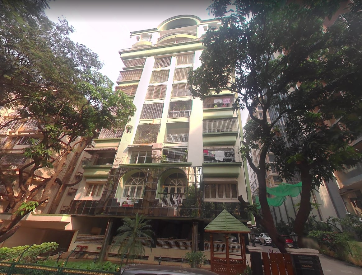 Villa Velloze โ Santacruz West