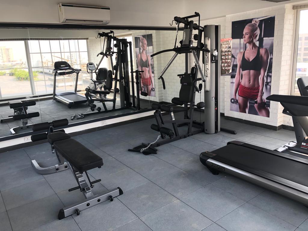 Windsor Apartments β Bandra West