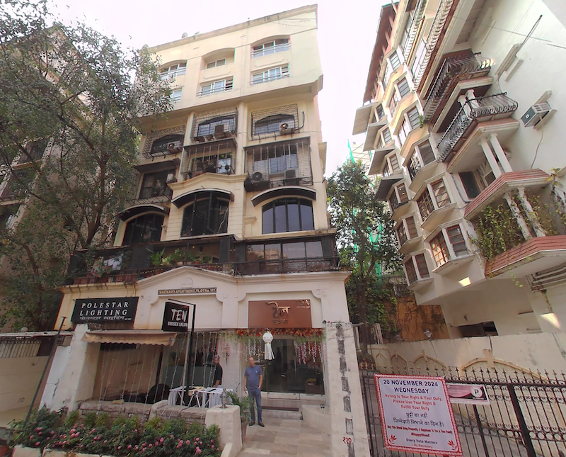 Windward Apartment in Bandra West