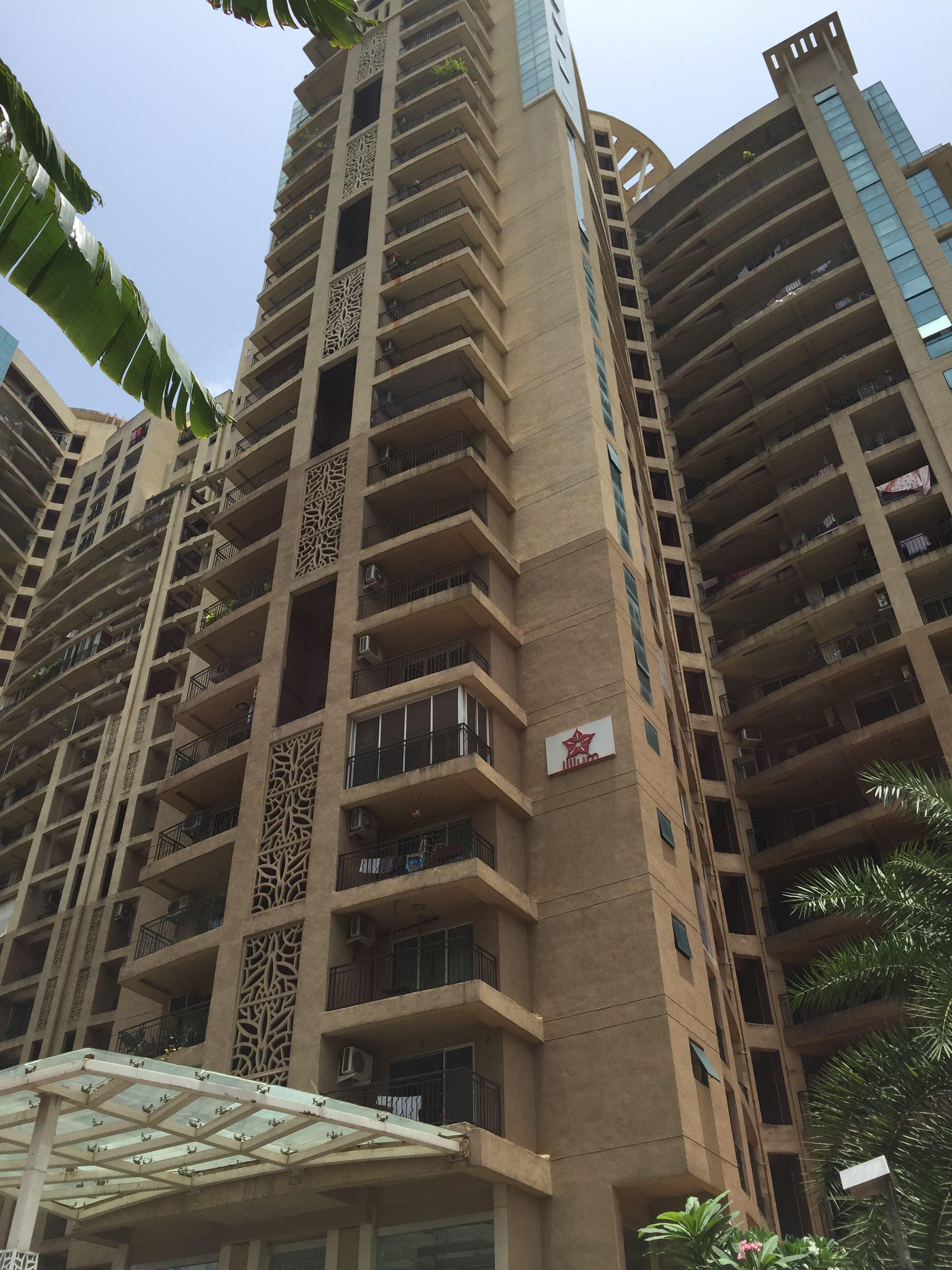 2 BHK Nahar Lilium Lantana in Powai