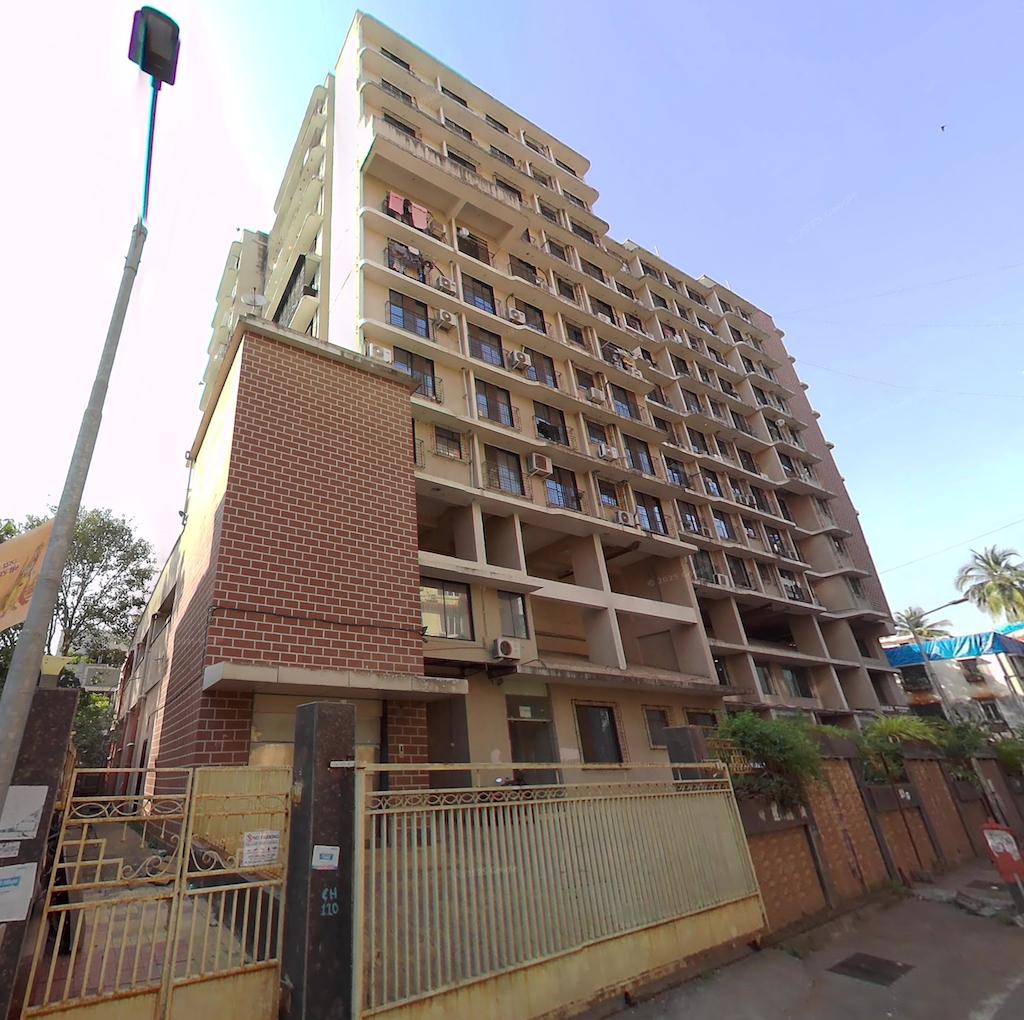 Shri Arham Bluz in Andheri West