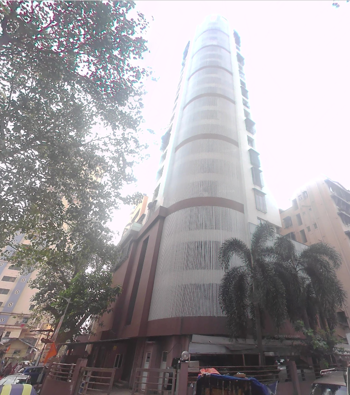 Solitaire Apartments in Tardeo