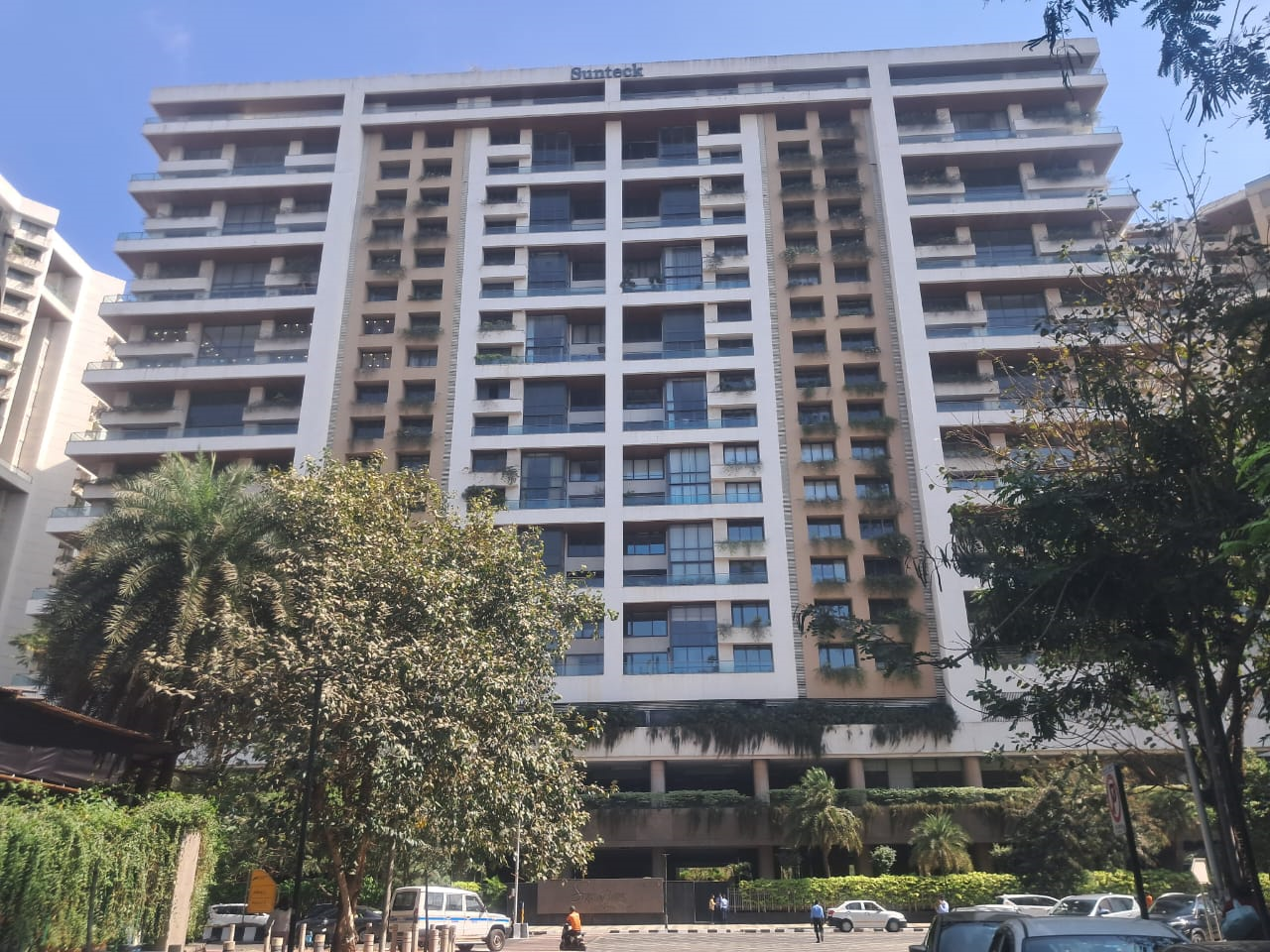Sunteck Signature Island flat for rent - Image 2
