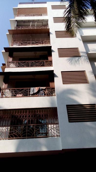 Rajarshi CHS in Santacruz West
