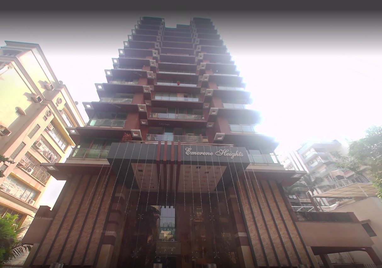 Emerene Heights in Santacruz West