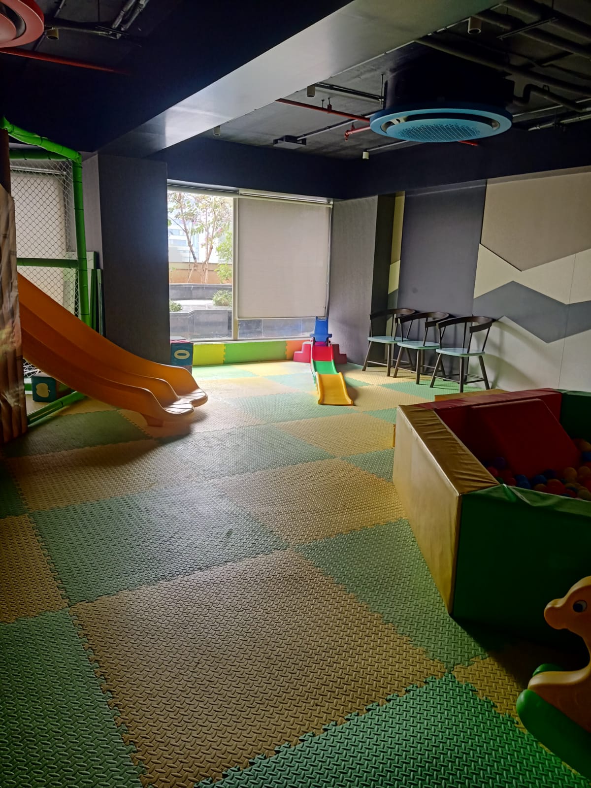 Transcon Triumph — Andheri West (8)