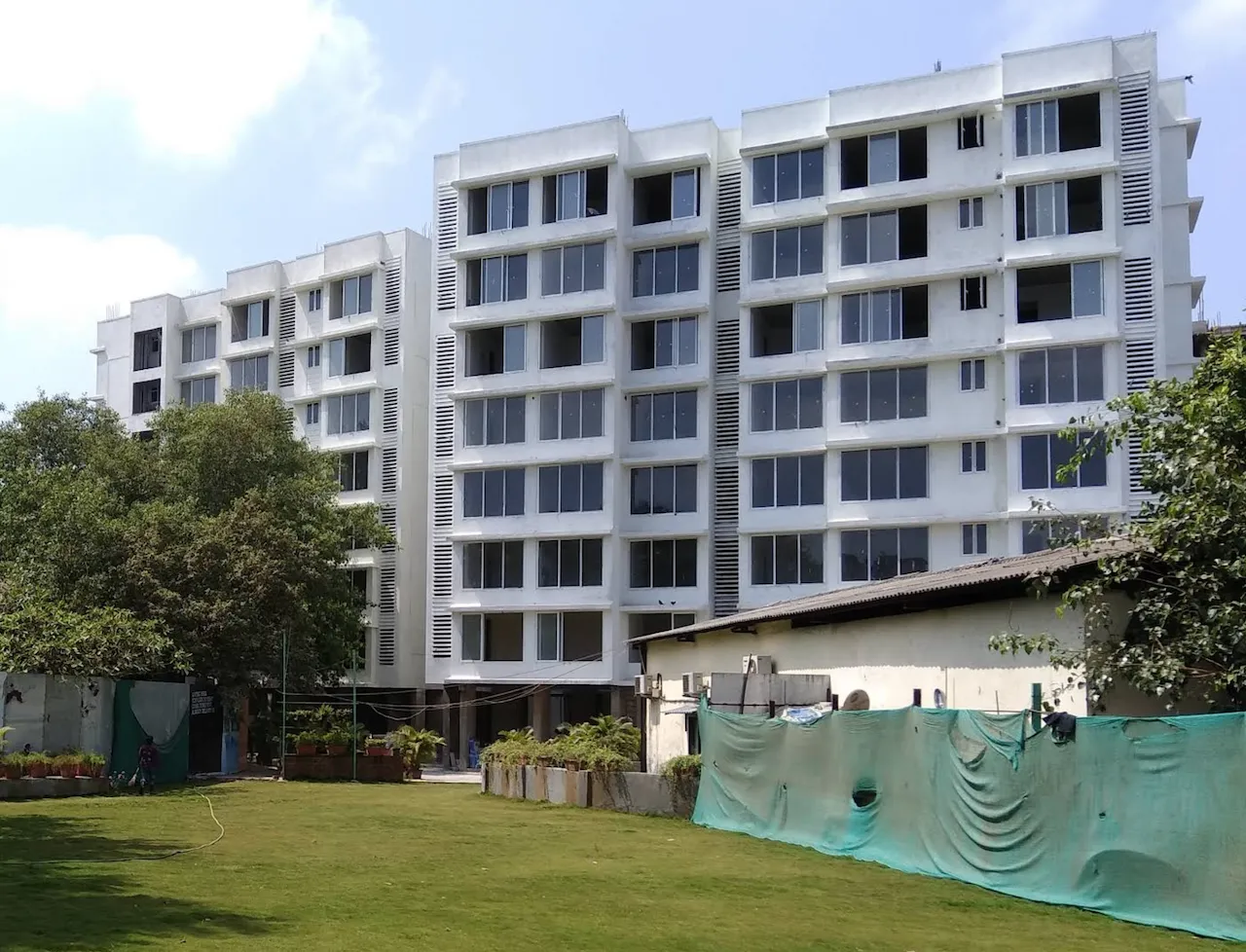2 BHK VKG Krishna Residences in Andheri East