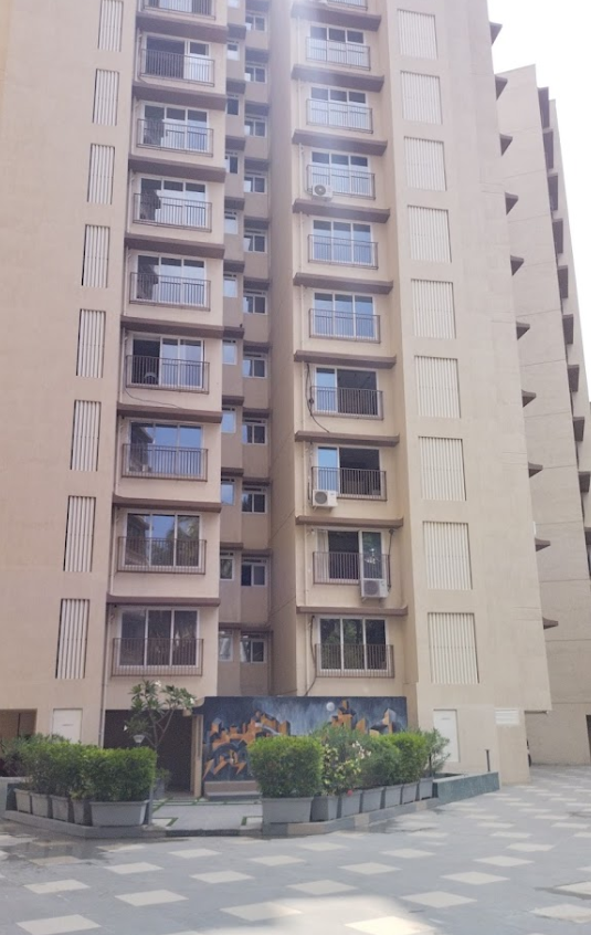 Bajaj Emerald — Andheri East (3)