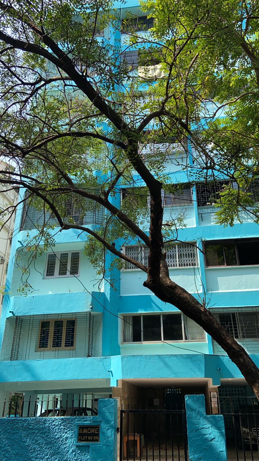 Amore โ Bandra West