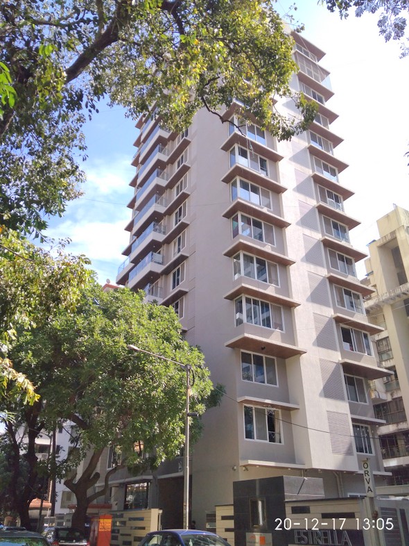 Estrella — Bandra West (2)