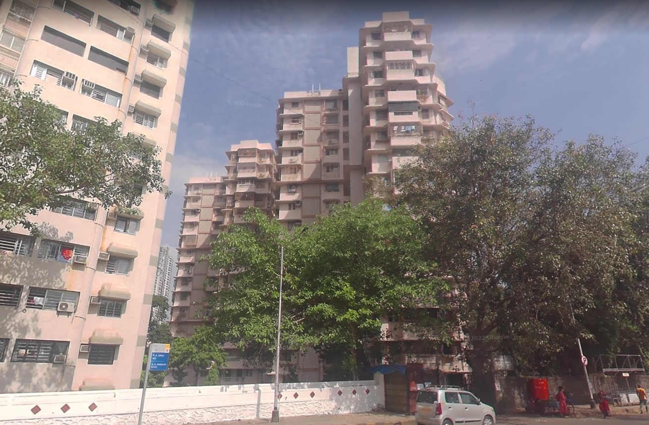 Vikas Finley Towers in Parel