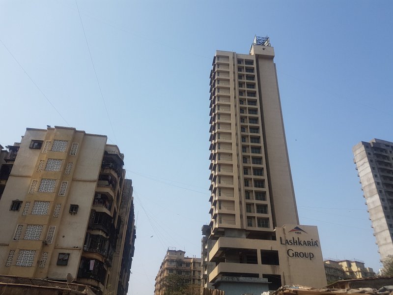 Lashkaria Green Woods — Andheri West (2)