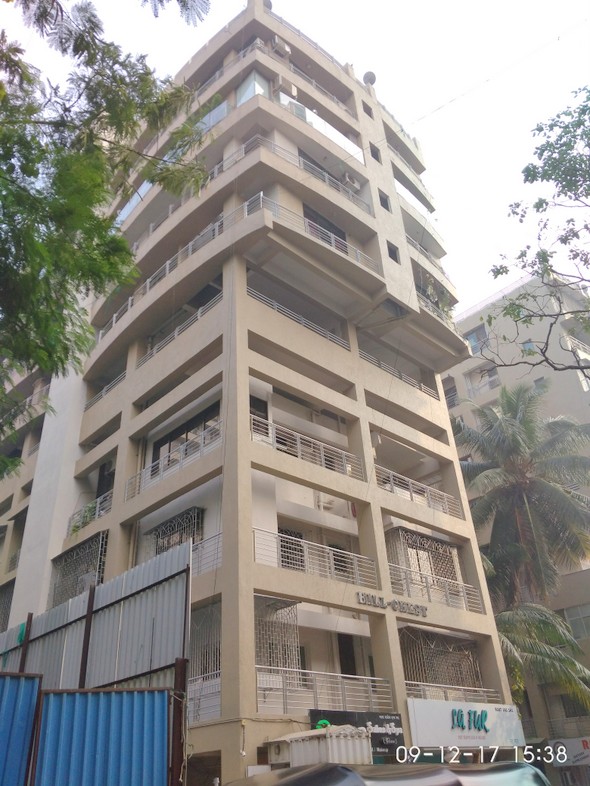 3 BHK Hill Crest in Bandra West