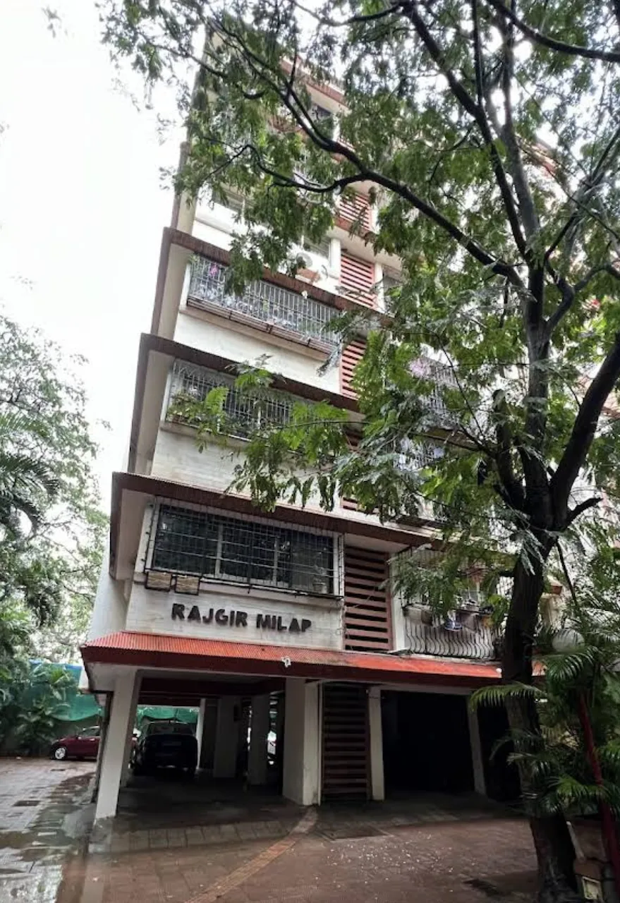 3 BHK Rajgir Milan in Andheri West