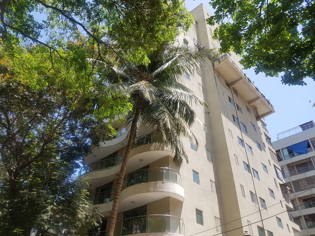 Joy Sapphire in Juhu