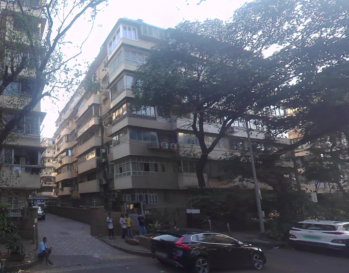 The Vijay Mahal Building in Marine Drive