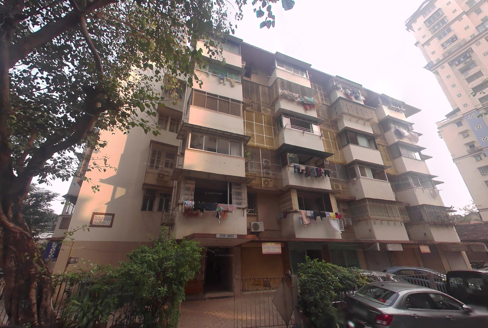 Ratanabad Co Operative Housing Society in Grant Road