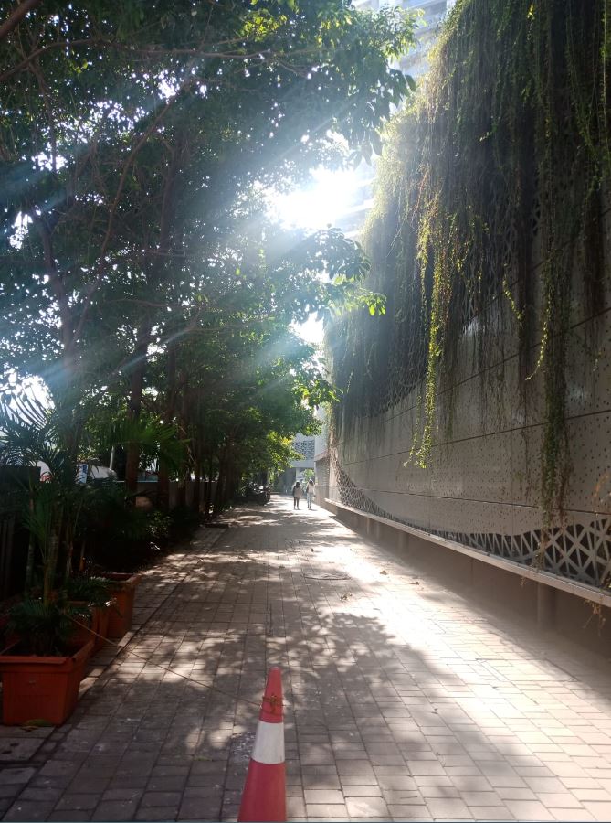Kalpataru Sparkle in Bandra East