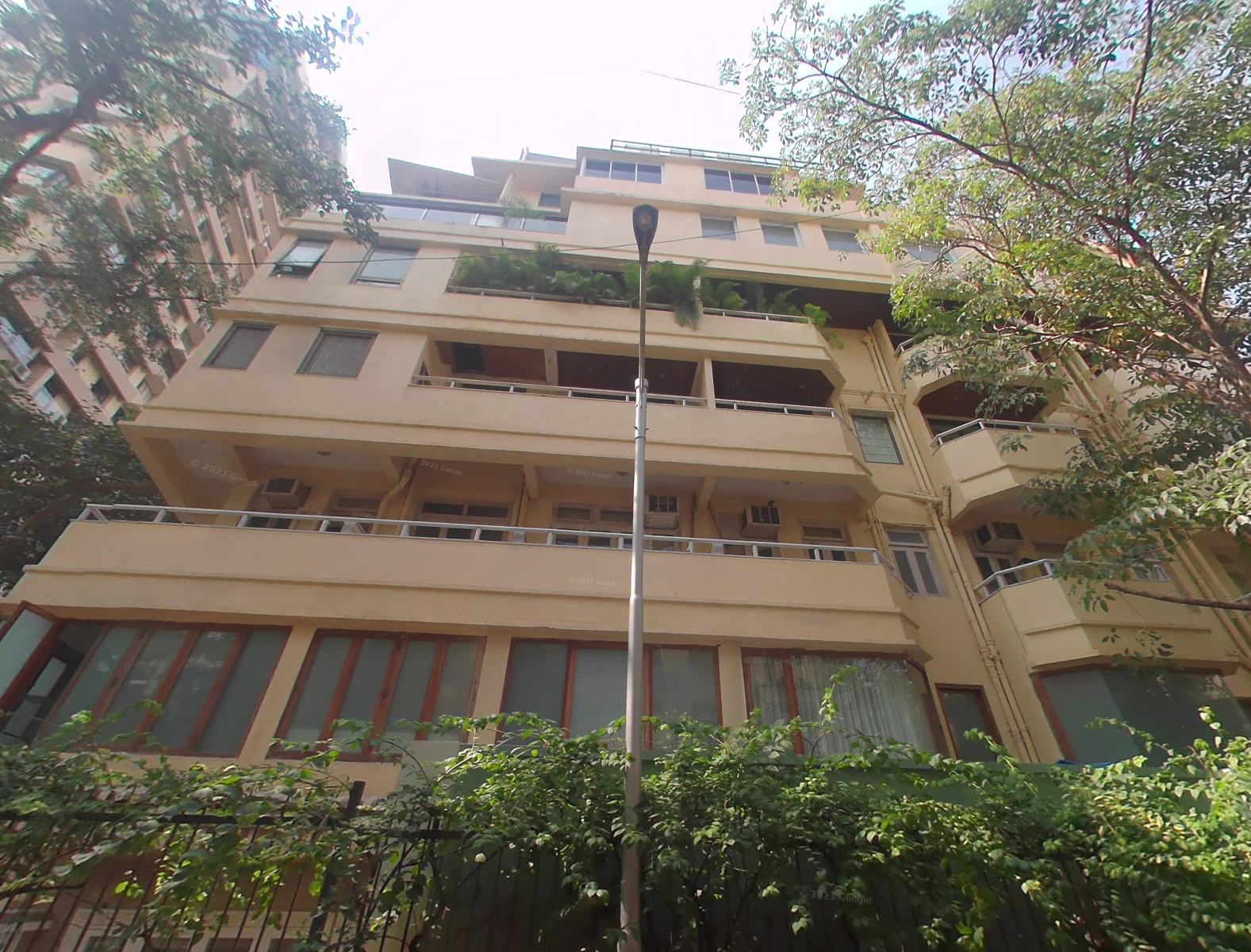 2 BHK Shri Ishwar Bhawan in Walkeshwar