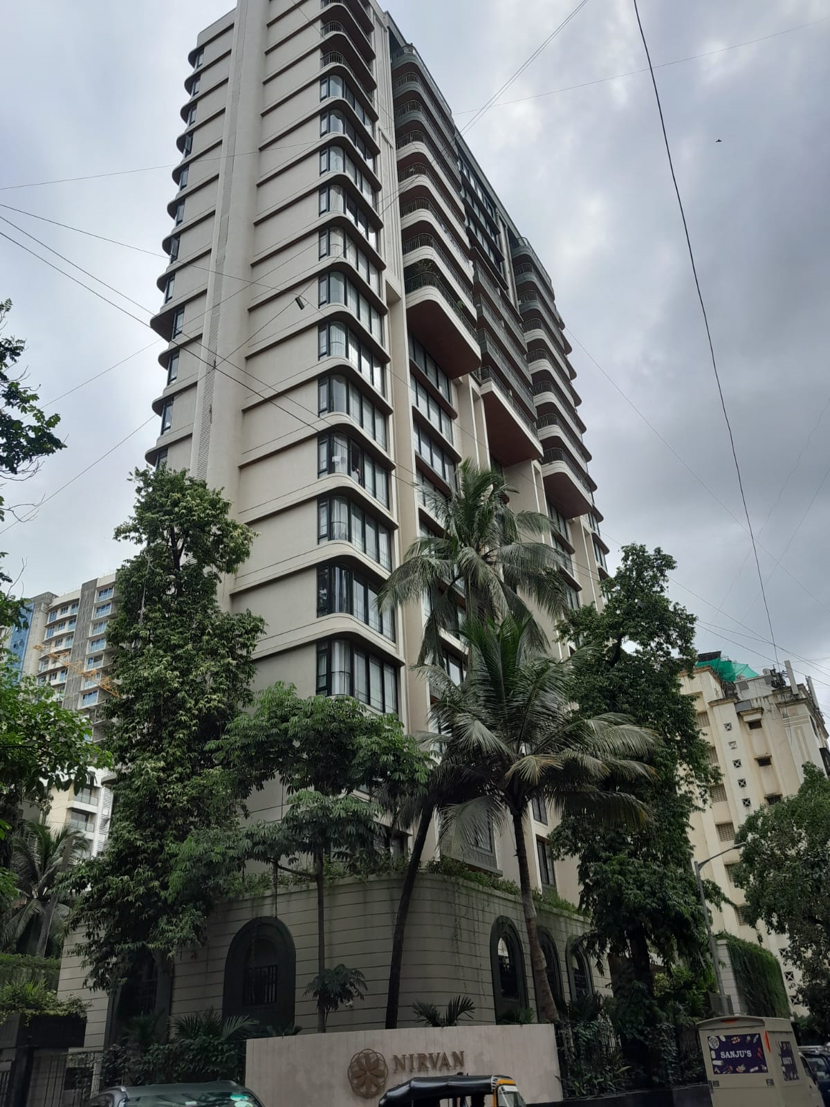 Aum Nirvan — Khar West (2)