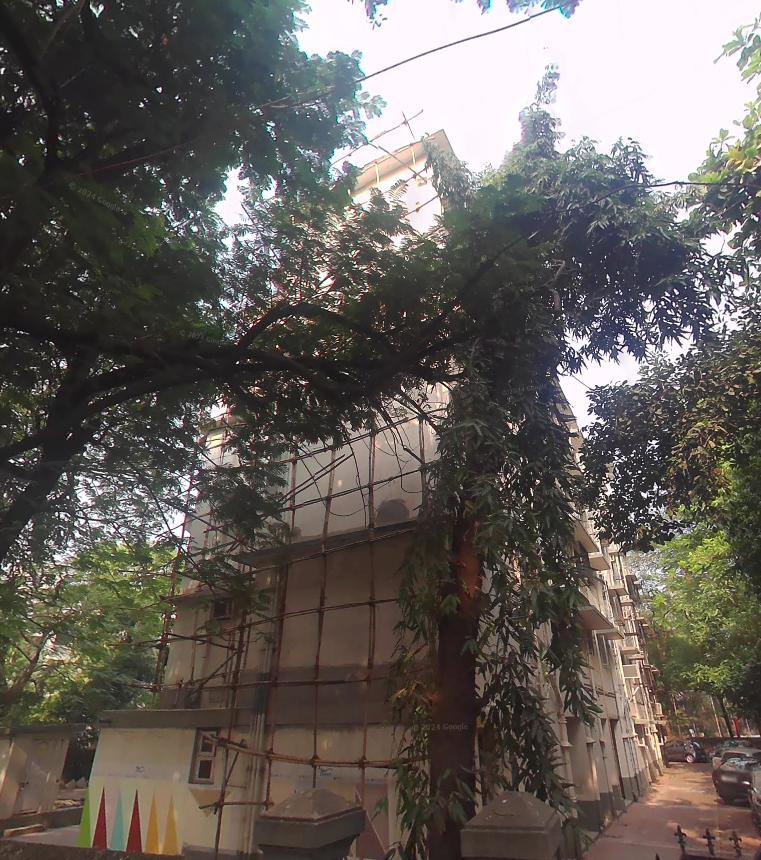 2 BHK Vasant Building in Bandra West