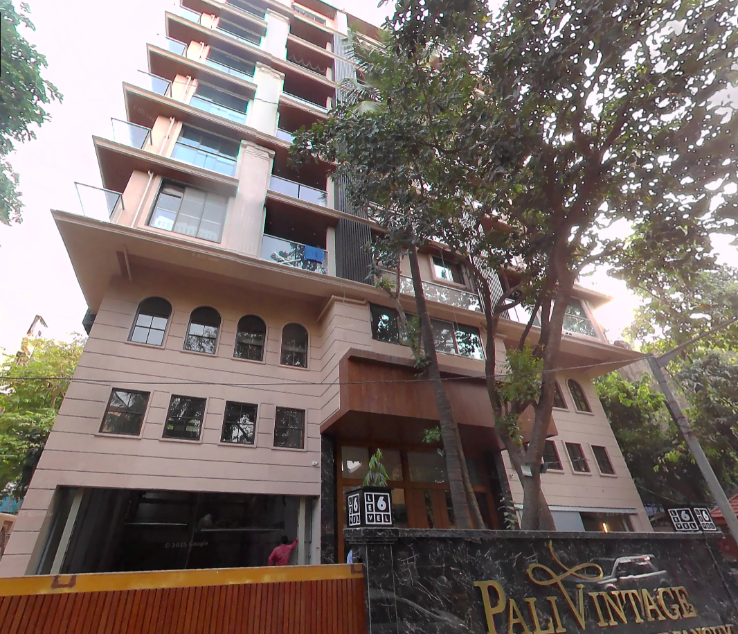 Pali Vintage — Khar West (7)
