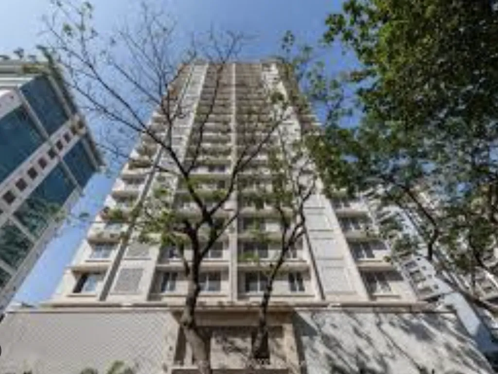 Infinia Grande in Andheri West