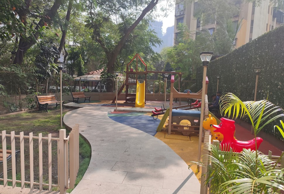 Viraaj — Goregaon East (4)