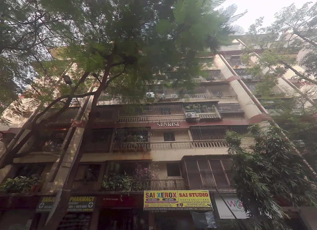 2 Sunrise Building