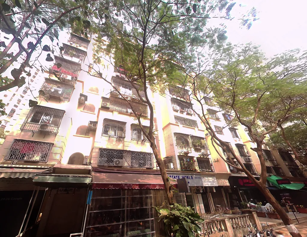 2 BHK Sterling Apartment in Andheri West