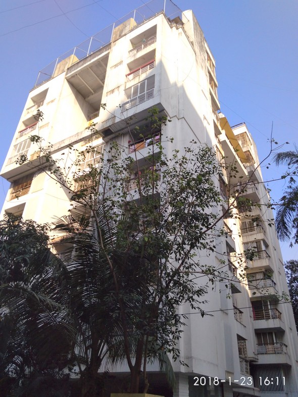 4 Madhu Niketan in Santacruz West