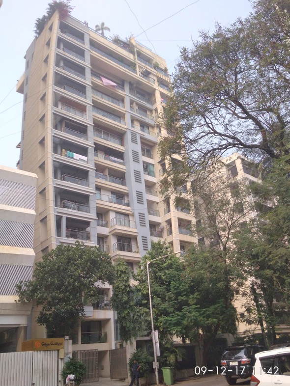 Nensey in Bandra West