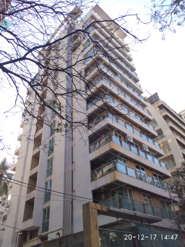 2 BHK Platinum in Bandra West
