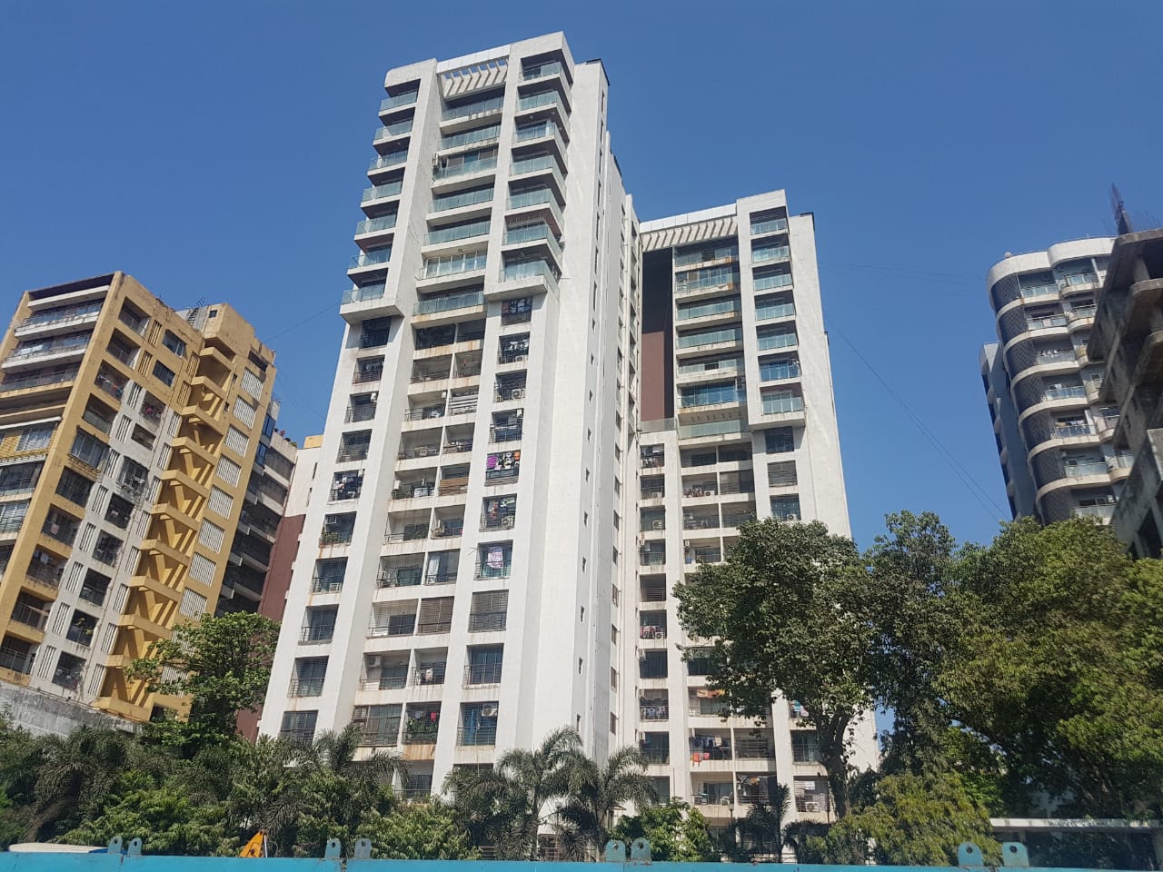 1 BHK Platinum Tower