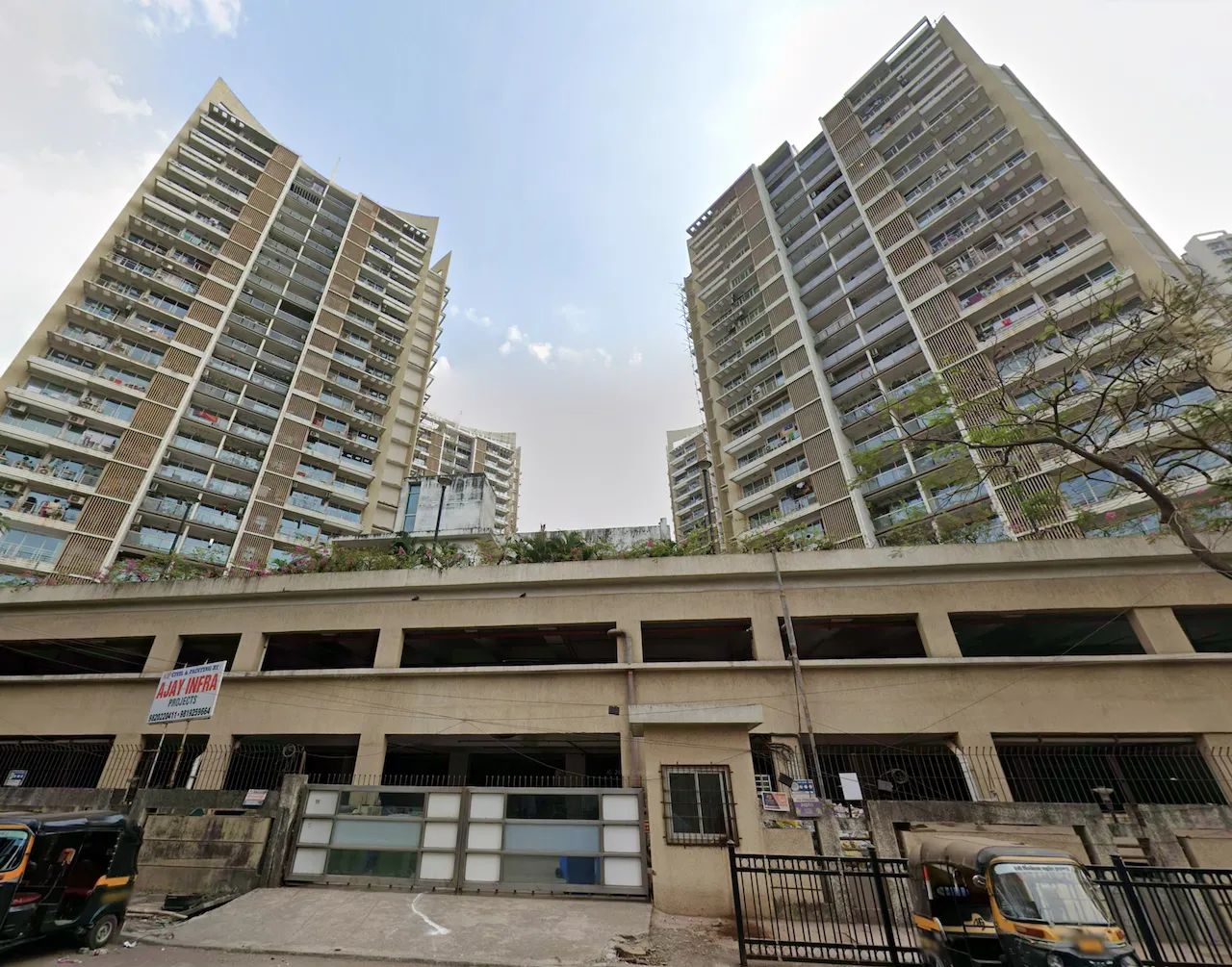 2 BHK Spring Grove in Kandivali East