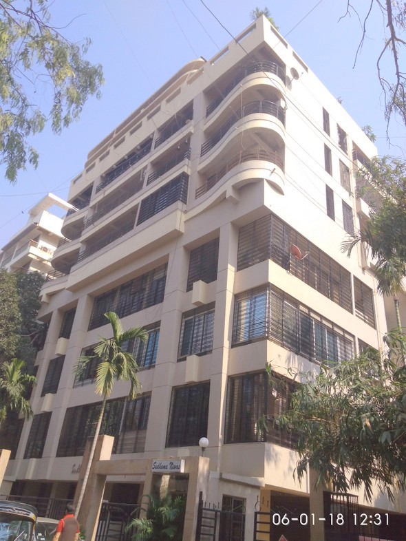 2 BHK Sudhama Niwas in Khar West