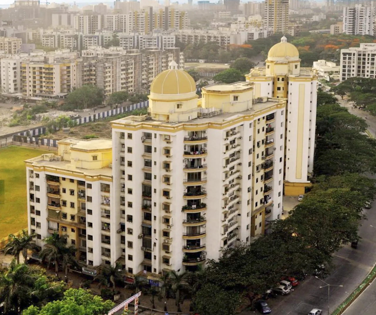 1 BHK Viceroy Court in Kandivali East