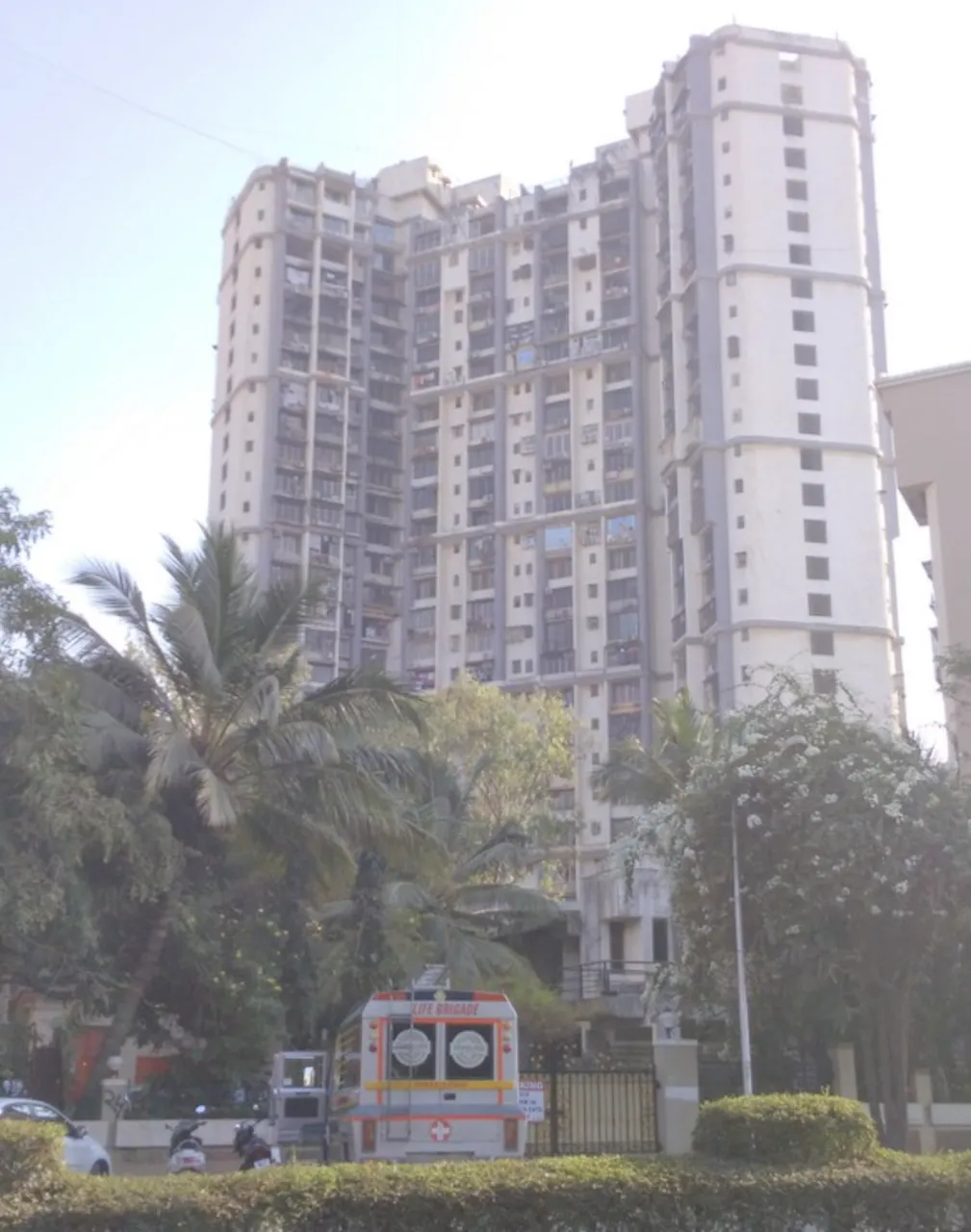 Royal Empire — Andheri West (5)