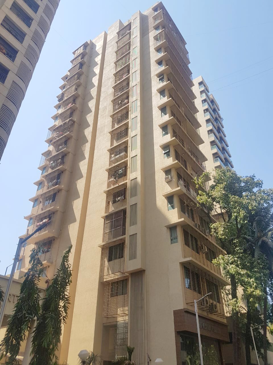 2 BHK DLH Vishwa Prakash in Andheri West