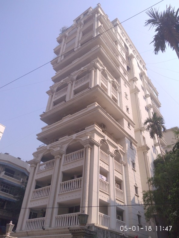 Zahra Court in Khar West