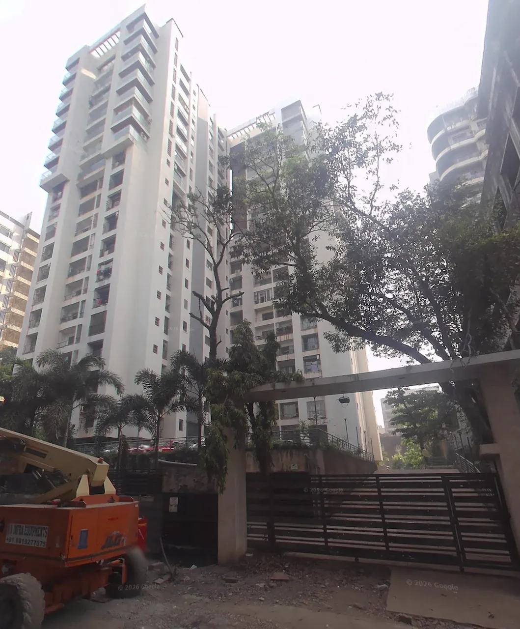 Titanium Towers — Andheri West (2)