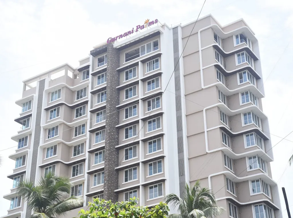 2 BHK Gurnani Palms in Andheri West