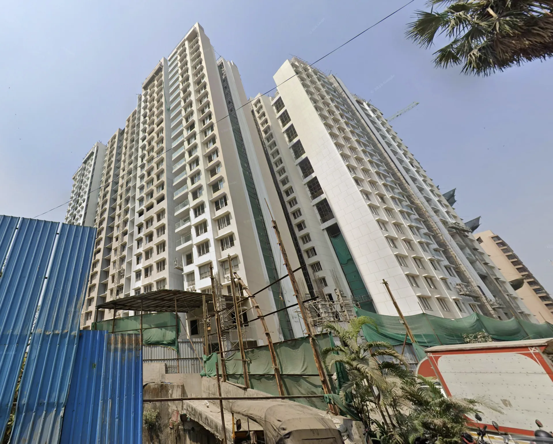 2 BHK Kalpataru Vivant North Wing A in Andheri East