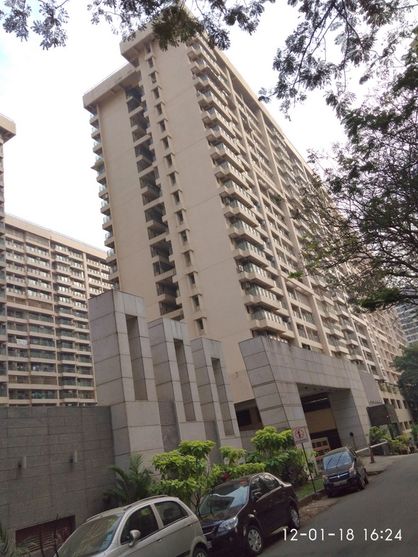 Raheja Vistas — Powai