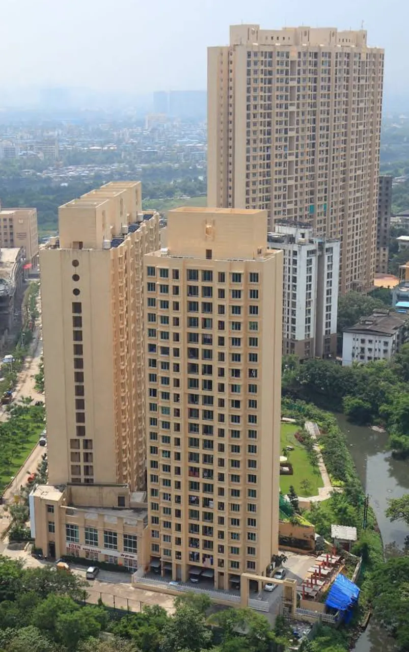 2 BHK Rustomjee Atelier in Thane West