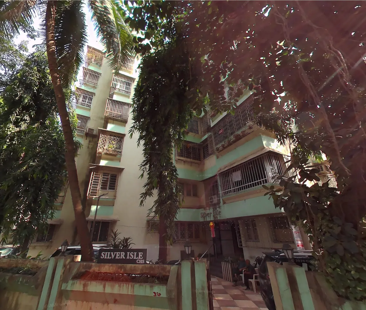 2 BHK Silver Isle in Andheri West