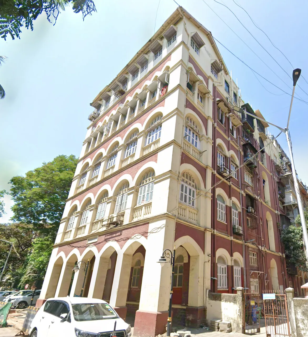 3 BHK Jenkins House in Colaba