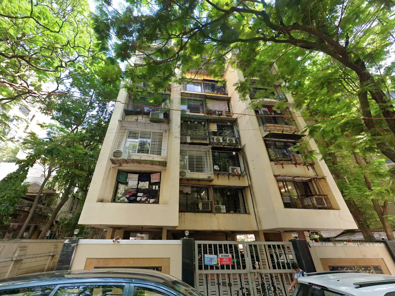 3 BHK Gada Residency in Juhu