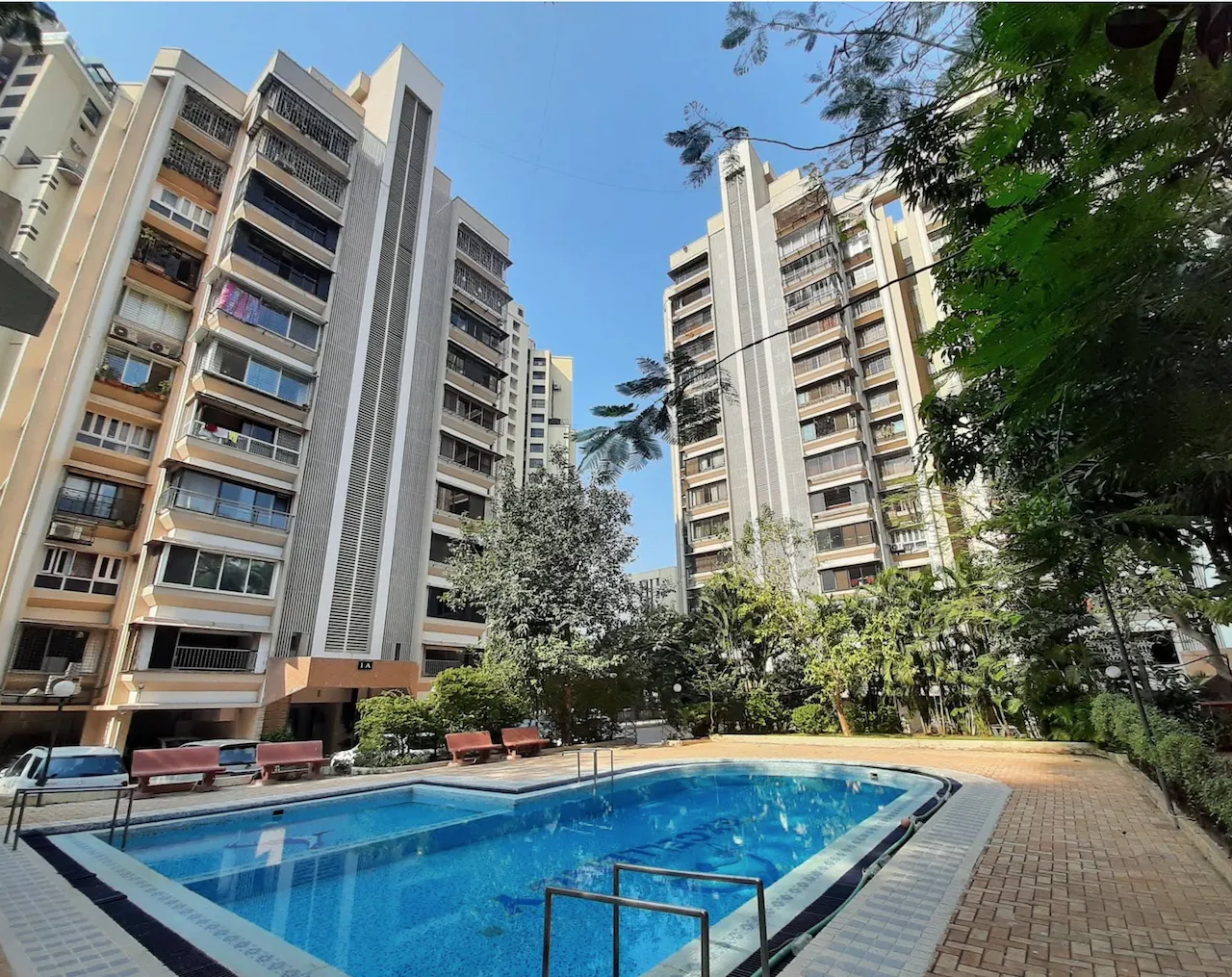 4 BHK Excellency