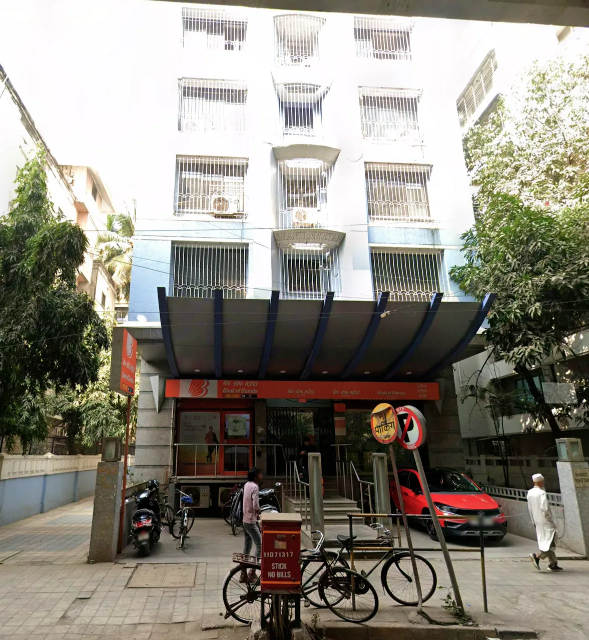 4 BHK Shanti Niketan Building in Khar West